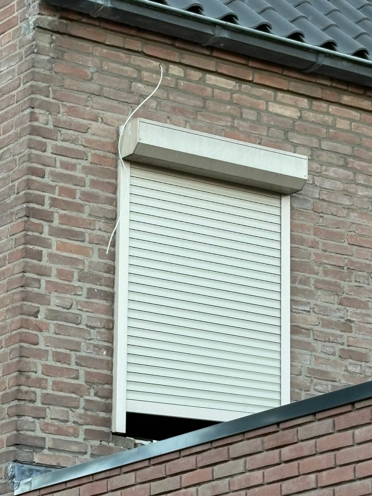 Beige rolluik 100x130, Doe-het-zelf en Verbouw, Ophalen, Gebruikt, 100 tot 150 cm, 100 tot 150 cm