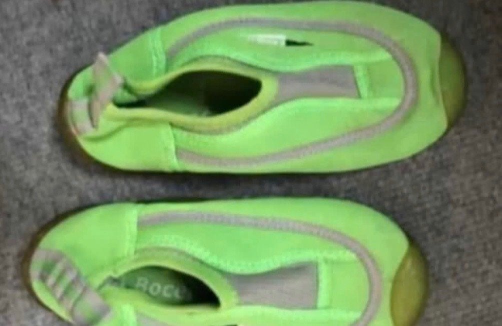 Surfschoenen waterschoenen in maat 27, Kinderen en Baby's, Kinderkleding | Schoenen en Sokken, Ophalen, Gebruikt, Jongen of Meisje
