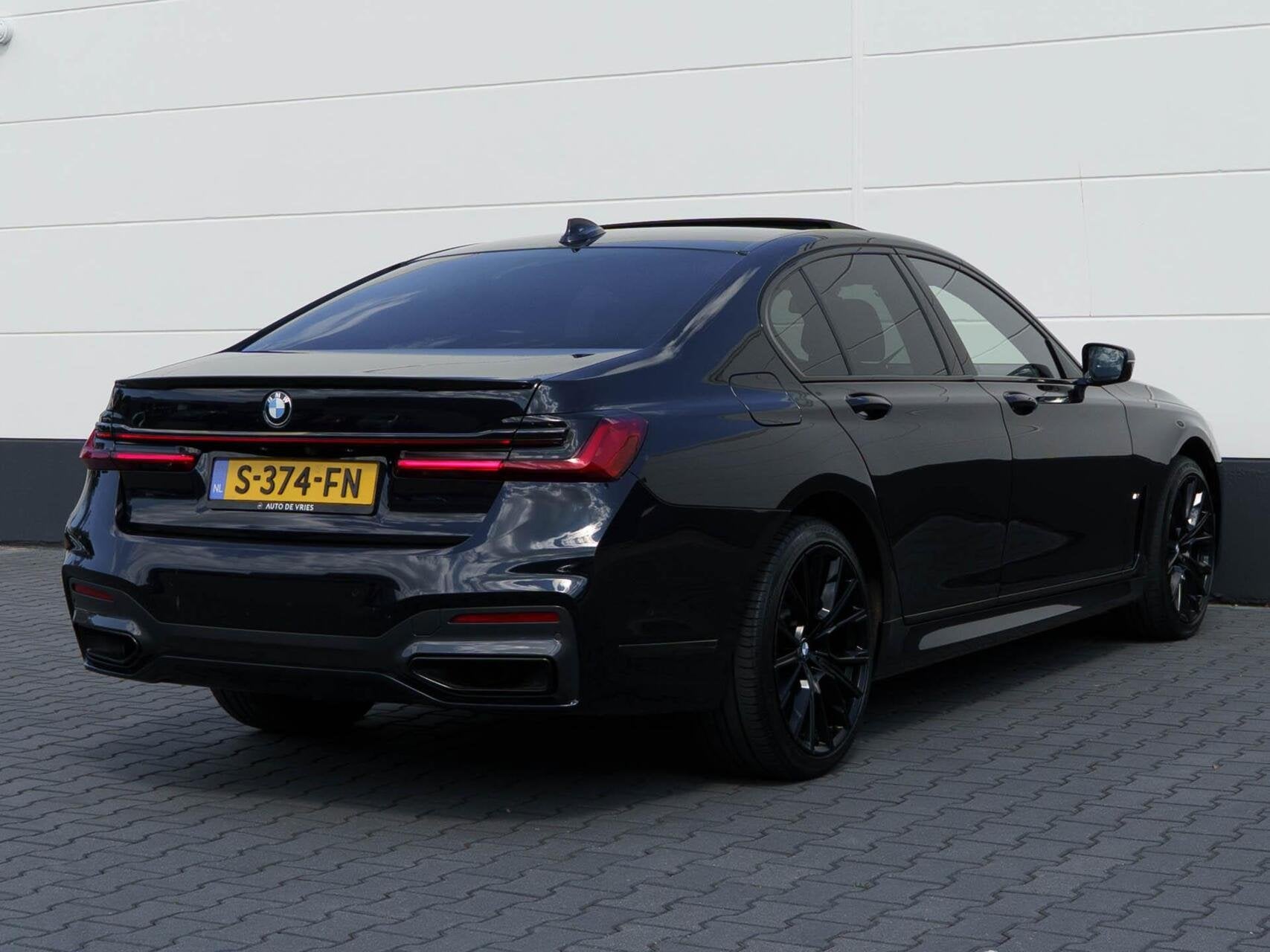 BMW 7-serie 745e High Executive M-Sport | Panoramadak | Lase, Auto's, BMW, Automaat, Achterwielaandrijving, Gebruikt, 394 pk