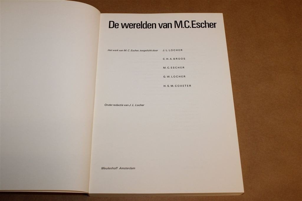 De Werelden van M.C. Escher — Kunstboek met Catalogus, Boeken, Ophalen of Verzenden, Gelezen