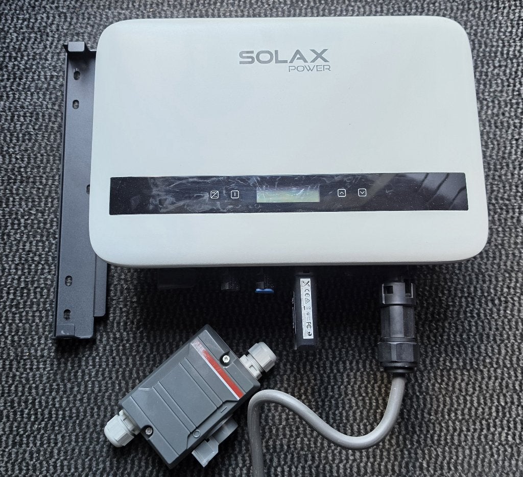 Solax Power omvormer zonnepanelen, 4.2 KW, Ophalen, Zo goed als nieuw, Compleet systeem, 200 wattpiek of meer