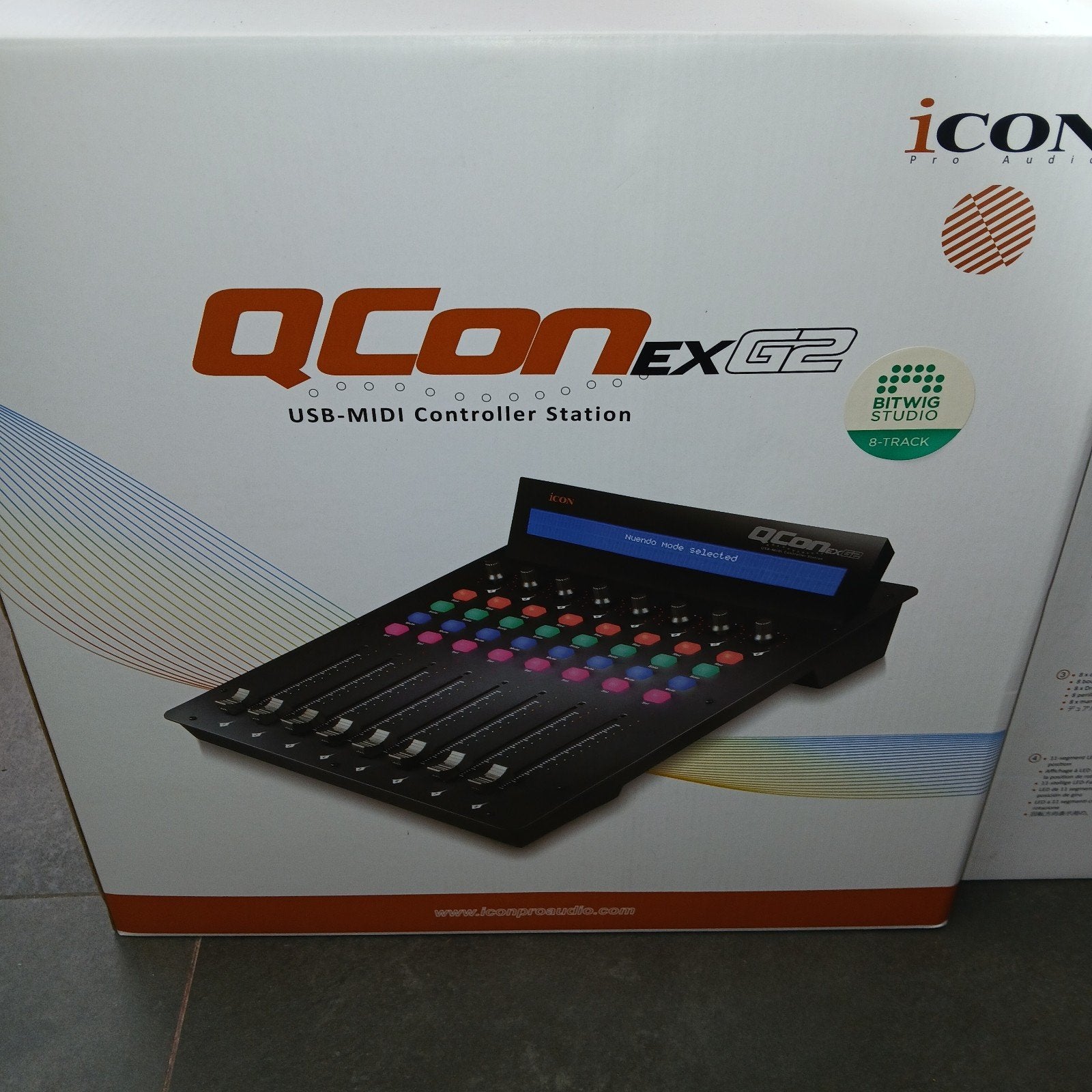 Icon QCon EX G2 USB-MIDI Controller Station, Ophalen, Zo goed als nieuw, Minder dan 5 kanalen