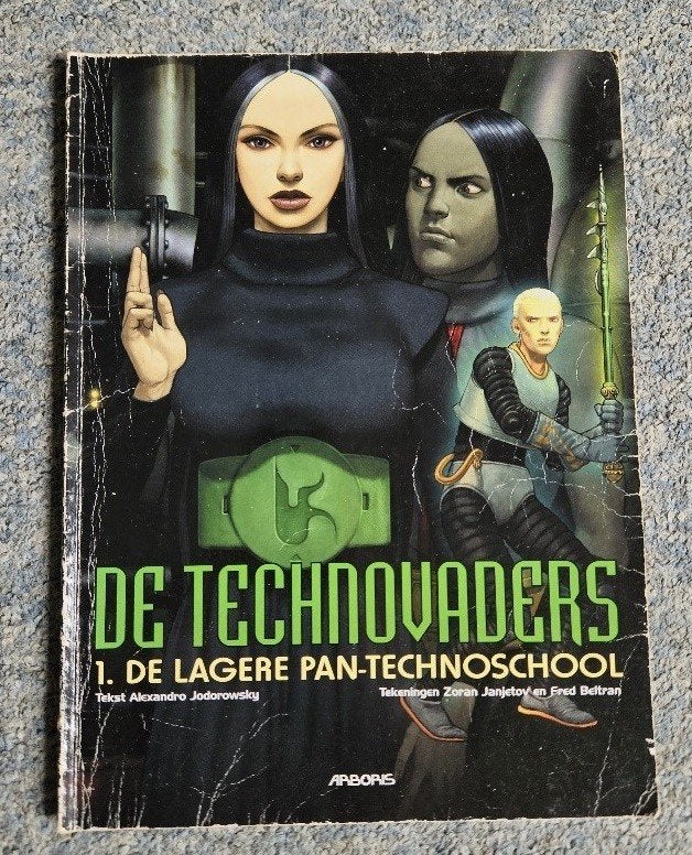 Stripboek De Technovaders - 1 - De lagere Pan-technoschool, Eén stripboek, Ophalen, Gelezen