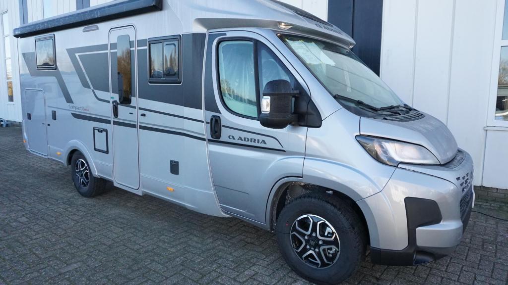 Adria Compact Supreme DL, Caravans en Kamperen, Campers, Automaat, Ringverwarming, Fiat, Afzuigkap