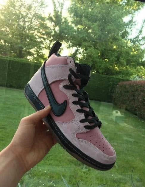Nike SB Dunk High KCDC Pink Roze Rose EU (42/ US 8.5), Ophalen of Verzenden, Nieuw, Overige kleuren