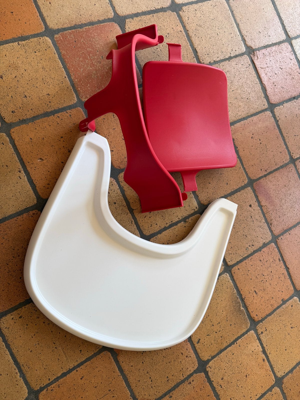 Stokke Tripp Trapp Baby Set en Eetblad Rood/Wit, Ophalen, Gebruikt, Meegroeistoel, Afneembaar eetblad