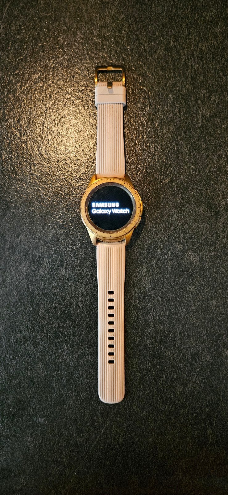 Samsung Galaxy Watch 42mm - Roségoud, Ophalen, Zo goed als nieuw, Samsung, Afstand