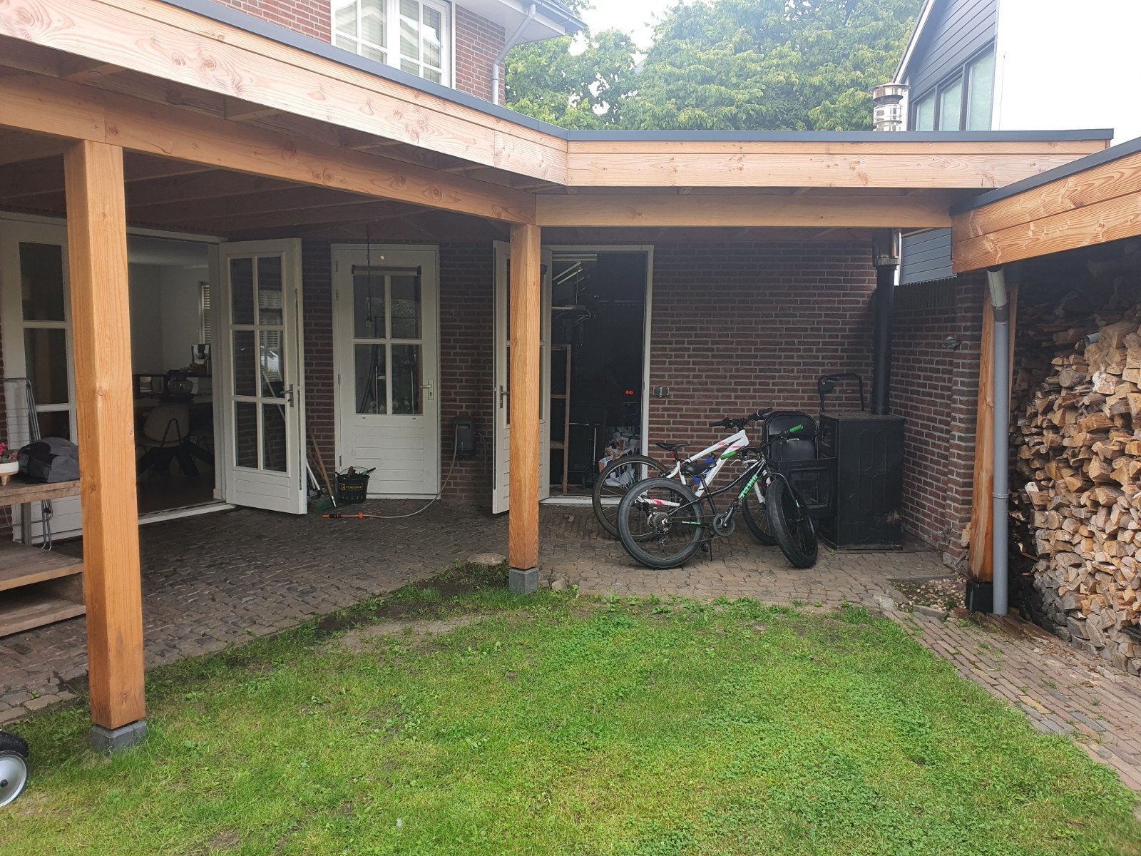 Gratis meenemen 30m2 Belgische keien, Ophalen of Verzenden, Gebruikt, Hout