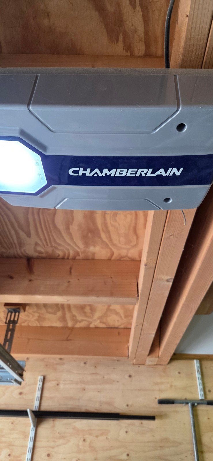 Chamberlain ML700EV Garagedeuropener, Doe-het-zelf en Verbouw, Ophalen, Overige typen, Zo goed als nieuw, Metaal