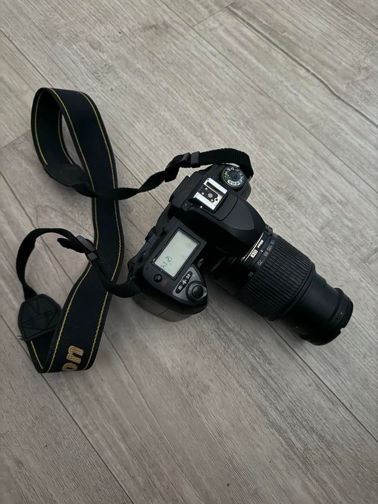 Nikon D70s Spiegelreflexcamera met AF-S DX Nikkor 18-70mm le, Ophalen, Gebruikt, Spiegelreflex, 4 t/m 7 keer