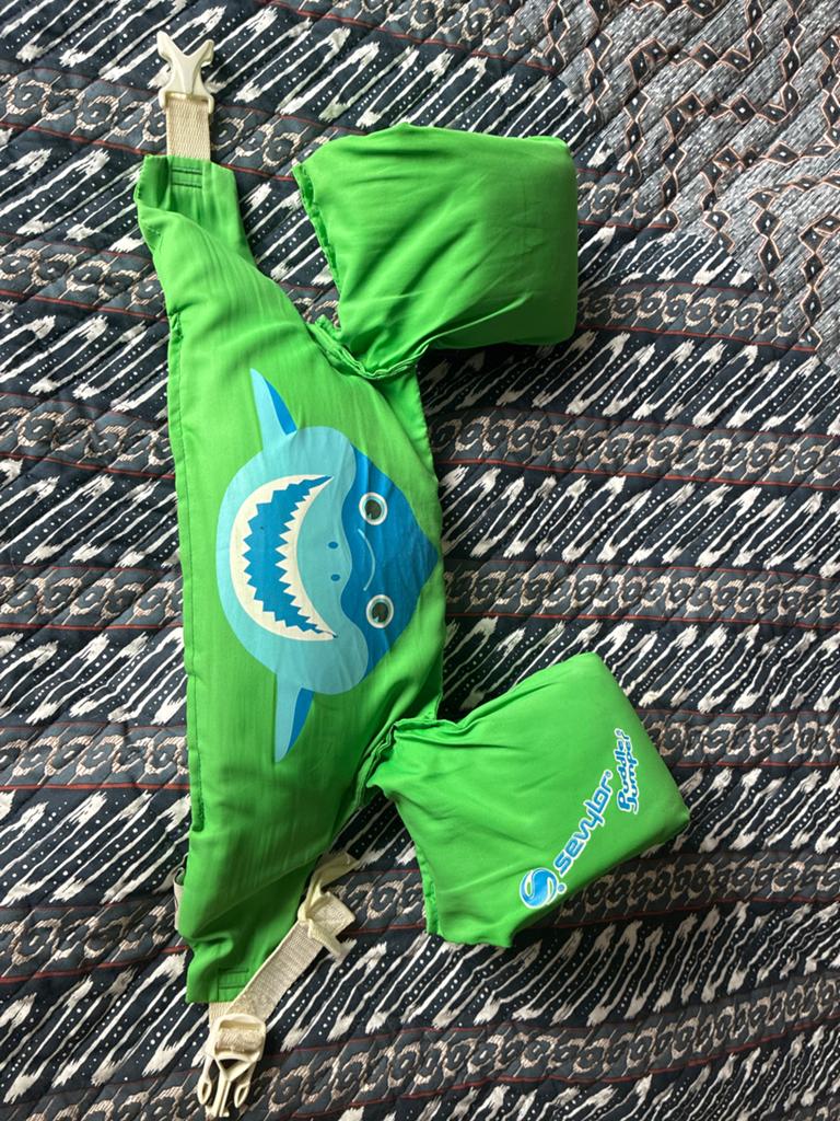 Sevylor Puddle Jumper Shark zwembandjes, Ophalen, Gebruikt