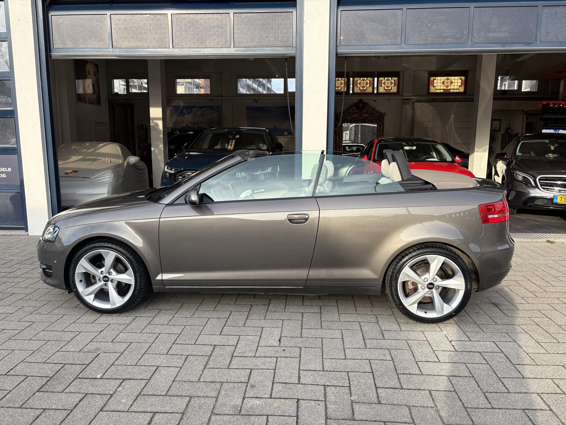 Audi A3 Cabriolet 1.2 TFSI Ambition Pro Line NIEUWSTAAT, Auto's, Audi, Voorwielaandrijving, Euro 5, Gebruikt, 4 cilinders