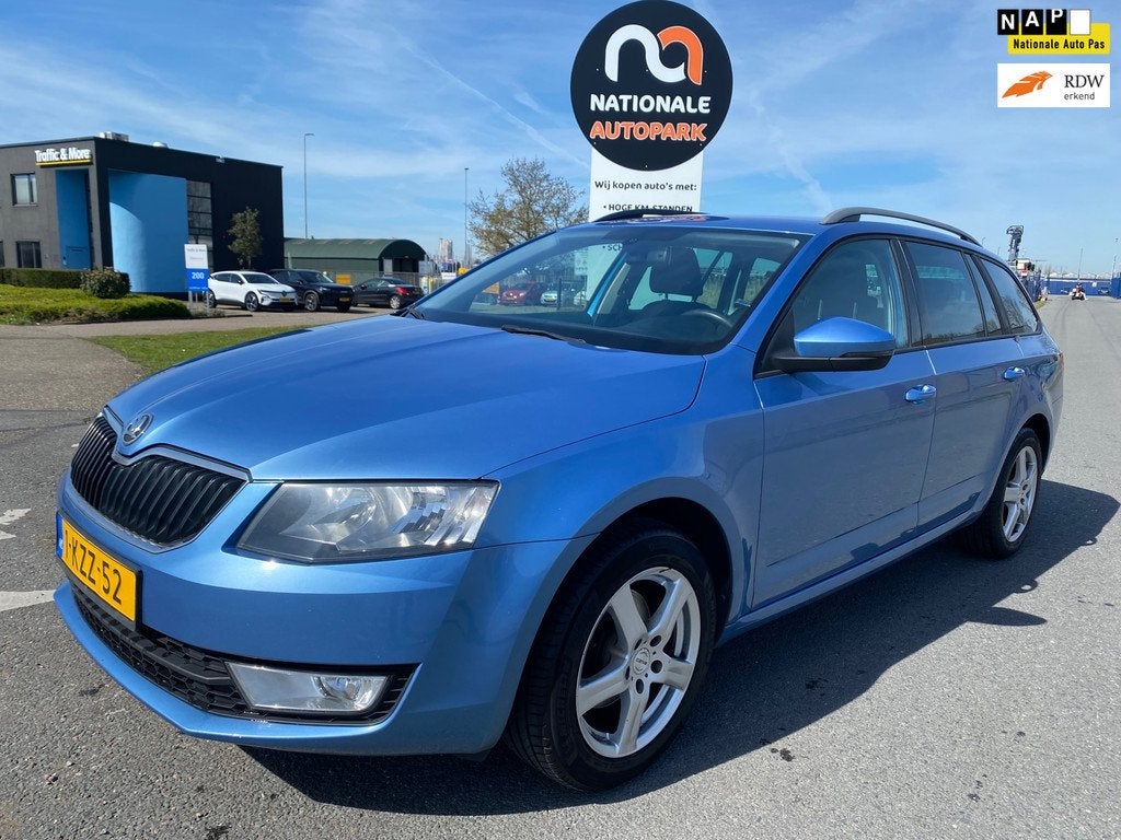 Skoda Octavia Combi | 2013 | 1.2 TSI Greentech Ambition Busi, Auto's, Skoda, Euro 5, Gebruikt, 4 cilinders, Blauw
