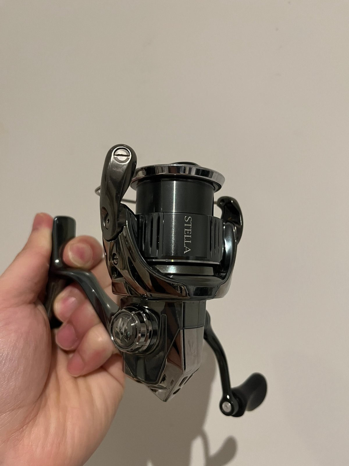 Te koop: Shimano Stella C2500S molen, Watersport en Boten, Hengelsport | Roofvissen, Ophalen of Verzenden, Zo goed als nieuw, Molen