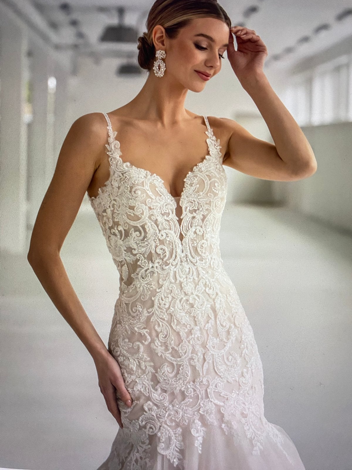 Topmerk Diane Legrade kant en fishtail, Ophalen, Zo goed als nieuw, Wit, Trouwjurk