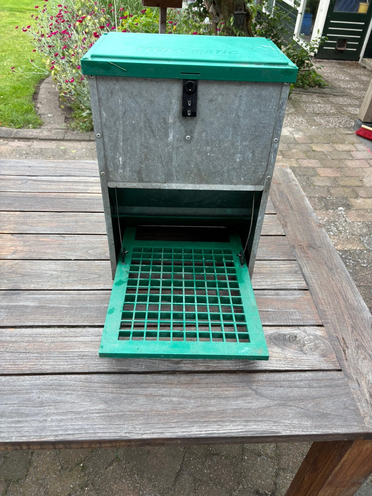 Feed o matic Trapbak, Dieren en Toebehoren, Pluimvee | Toebehoren, Ophalen, Gebruikt, Drinken en Voederen