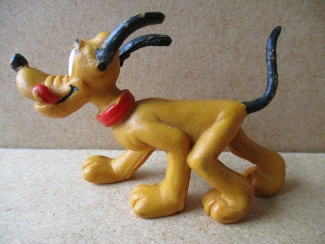 adv9903 pluto poppetje 2, Ophalen, Goofy of Pluto, Gebruikt, Beeldje of Figuurtje