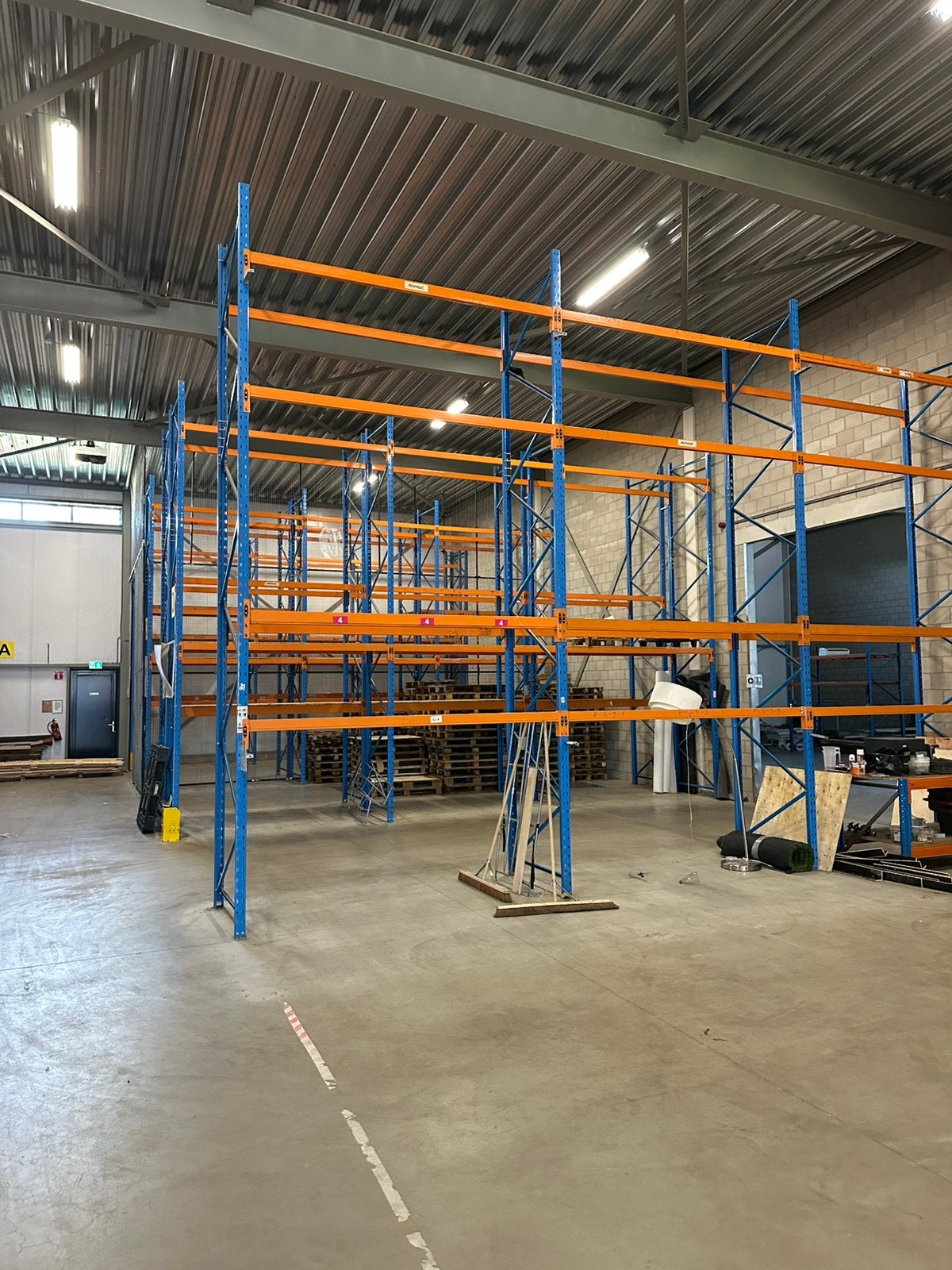 Pallet stelling diverse, Ophalen
