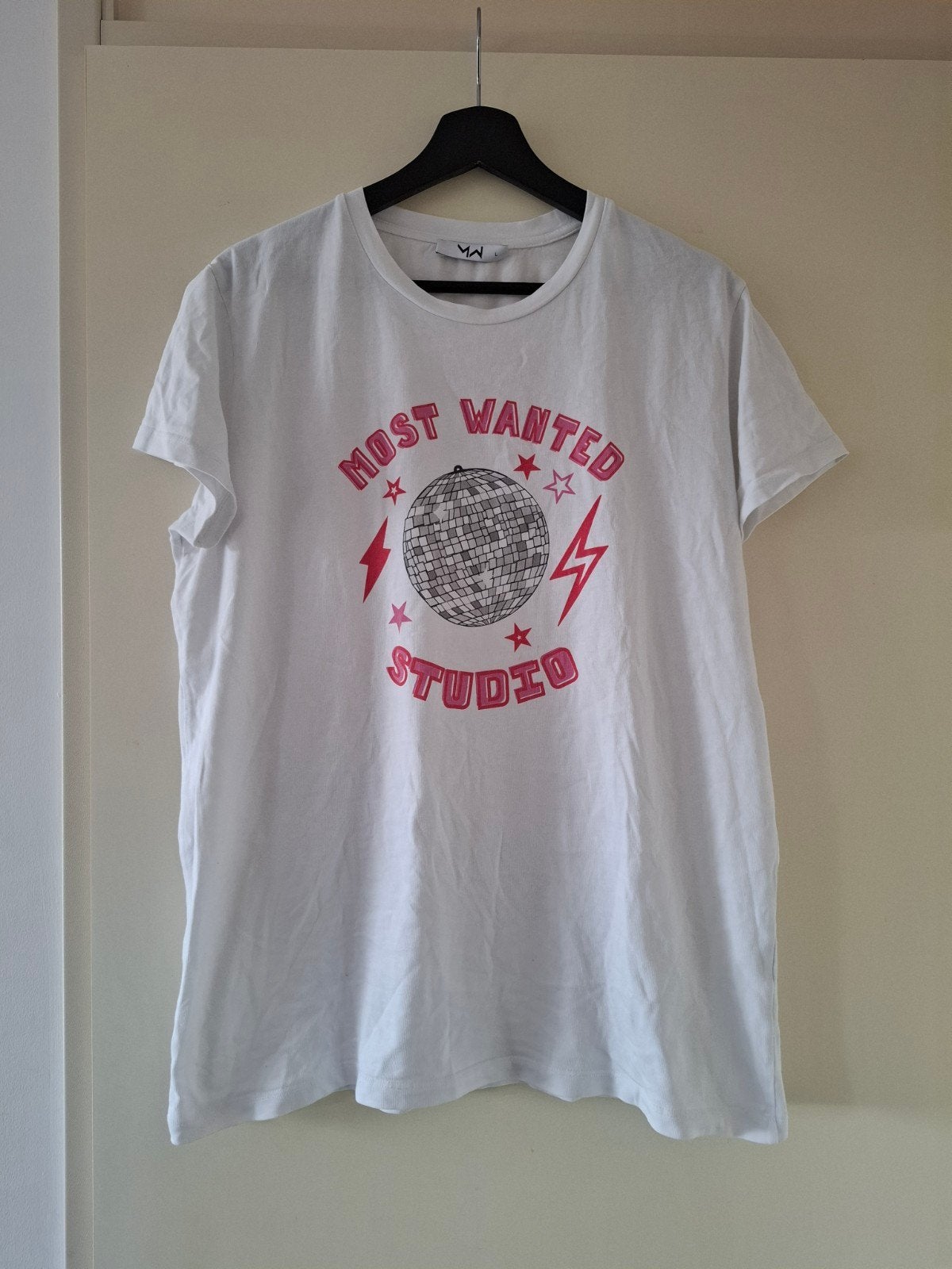 Most Wanted Studio T-shirt Maat L Zo Goed Als Nieuw, Wit, Maat 42/44 (L), Ophalen of Verzenden, Zo goed als nieuw