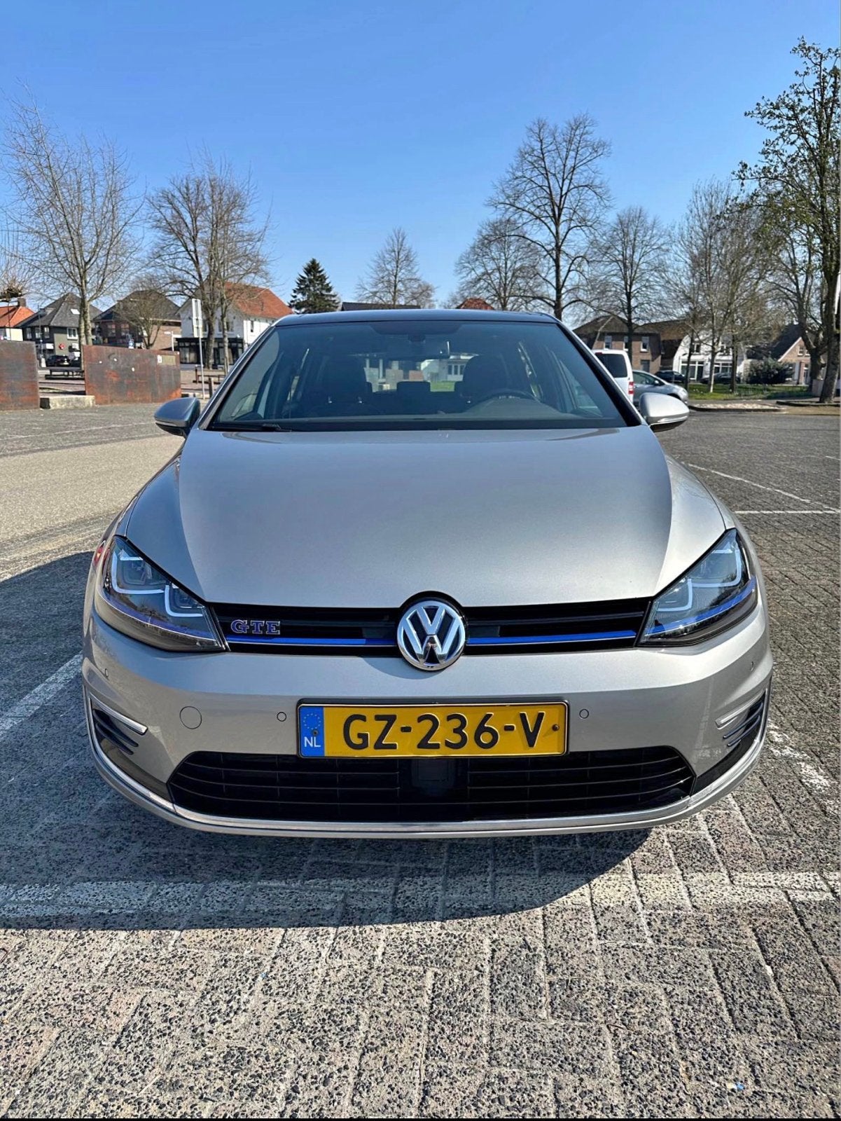 Volkswagen Golf 7 GTE 204pk DSG silver metallic, Auto's, 1499 kg, 149 pk, Zilver of Grijs, 84 €/maand