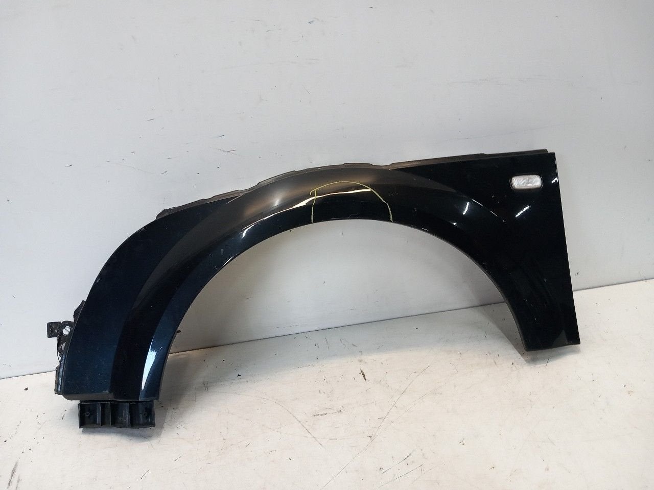 Spatbord links voor Audi TT, Onderdelen@venauto.nl, Van der Ven Autorecycling B.V., Gebruikt, Ettenseweg 76, 4706 PB Roosendaal, The Netherlands