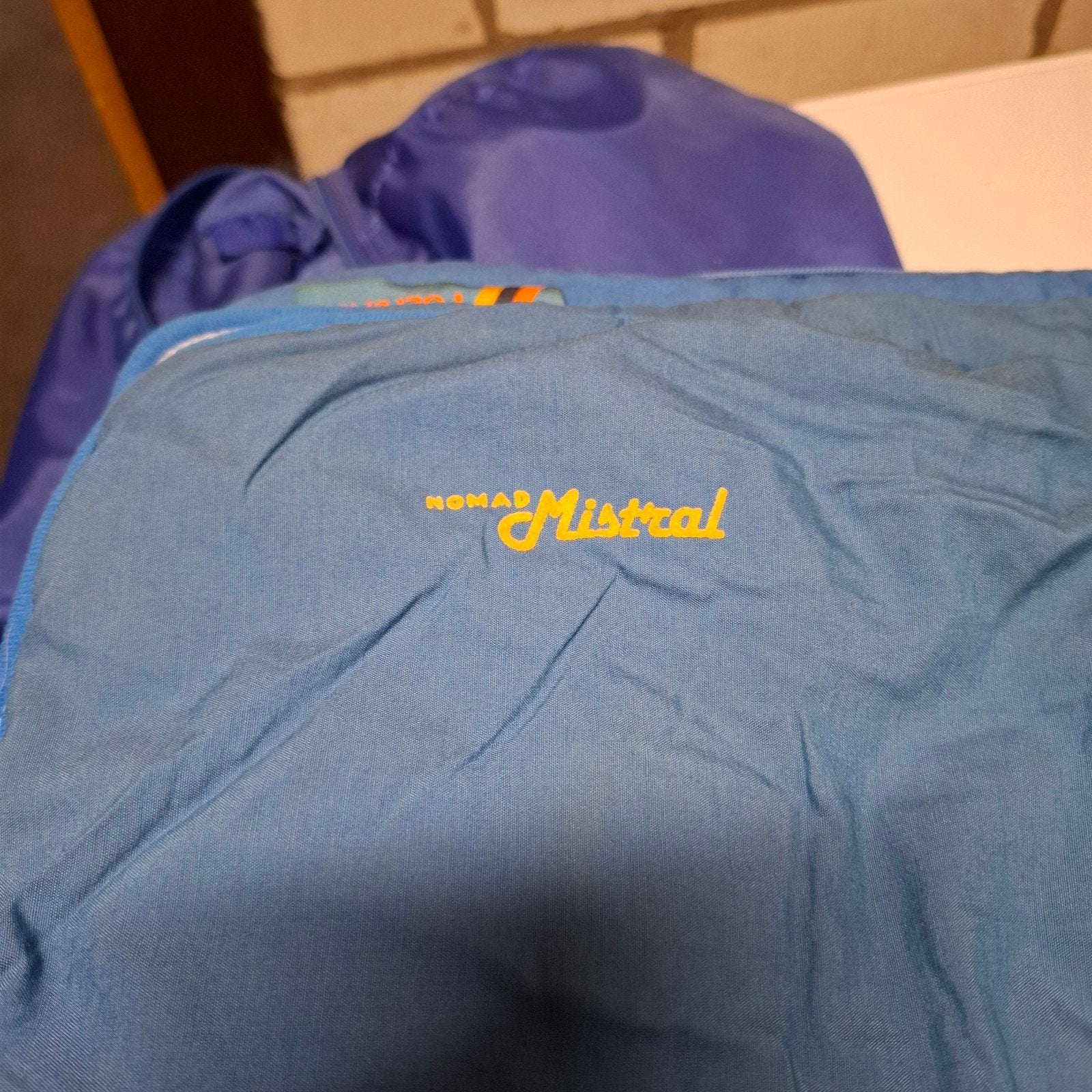 Nomad slaapzak en 1 fleece slaapzak en luchtbed, Ophalen, Gebruikt
