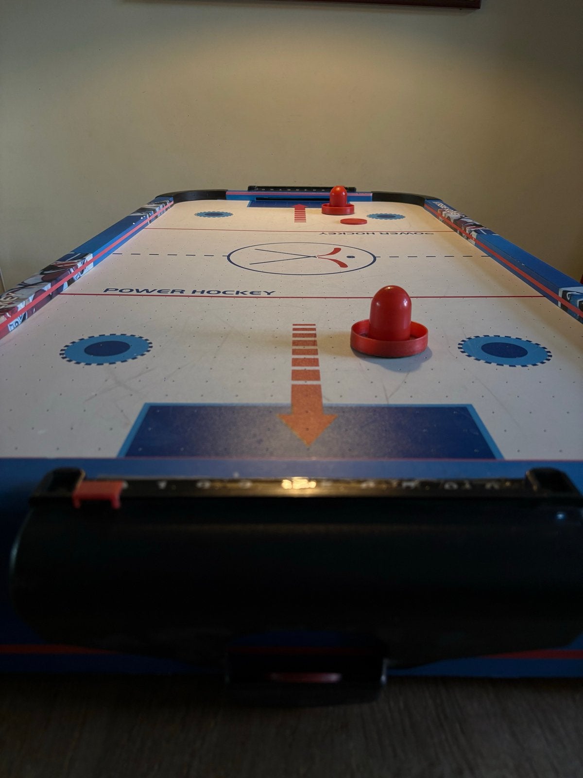 Airhockeytafel, Ophalen, Gebruikt