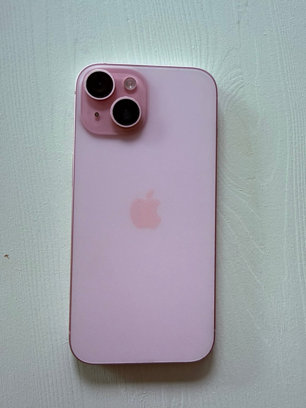 Roze iphone 15, 256 GB, 80 %, IPhone 15, Ophalen of Verzenden