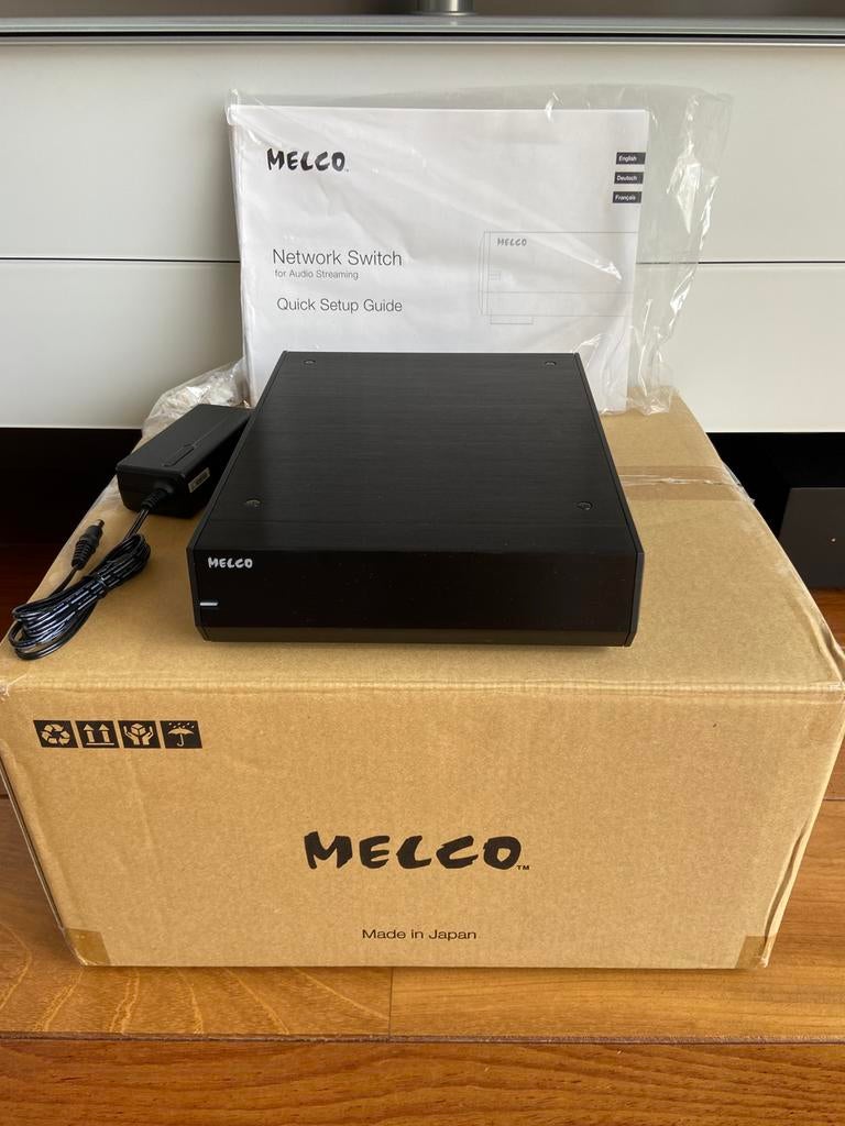 Melco S100 audio netwerkswitch, Ophalen of Verzenden, Zo goed als nieuw