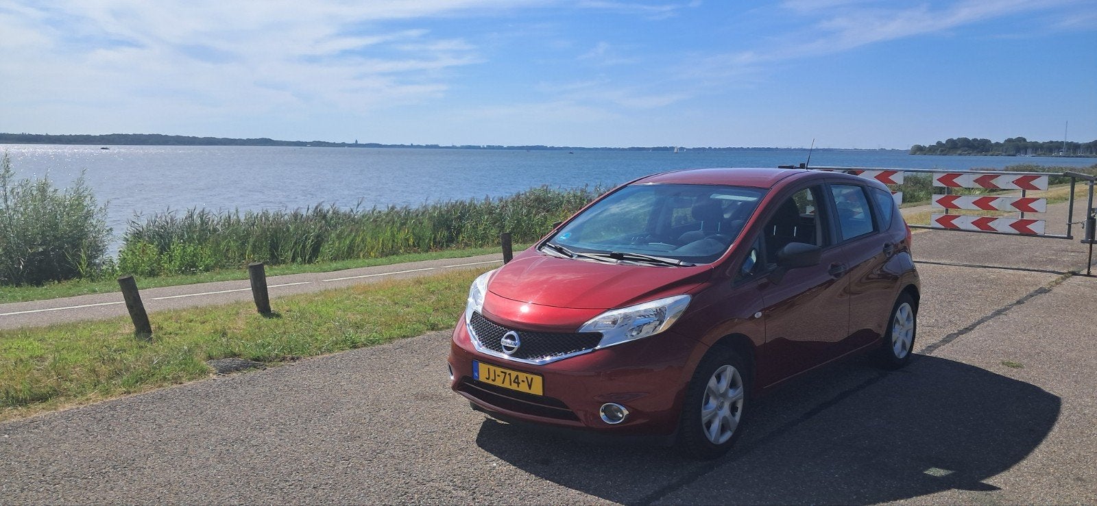 Nissan Note 1.2 59KW/80PK 2016 Rood, 980 kg, 1198 cc, Handgeschakeld, Particulier