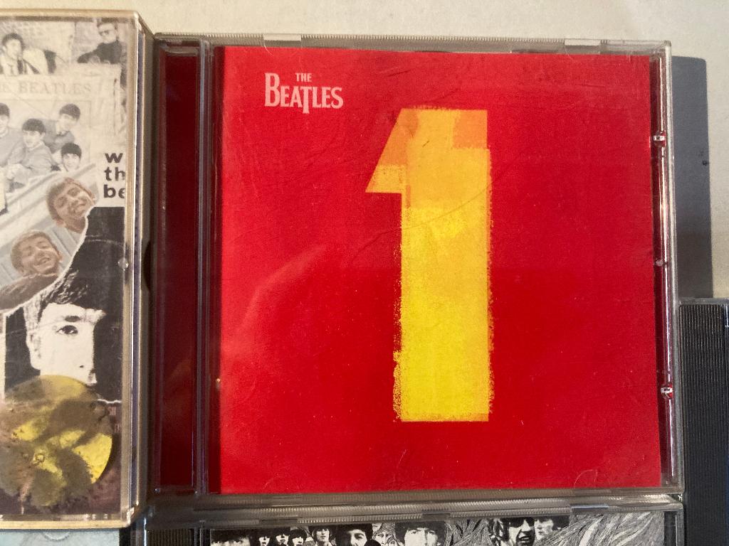 T.K. nog 4 CD' s van The Beatles zie actuele lijst, Ophalen of Verzenden, 1980 - 1989, Gebruikt