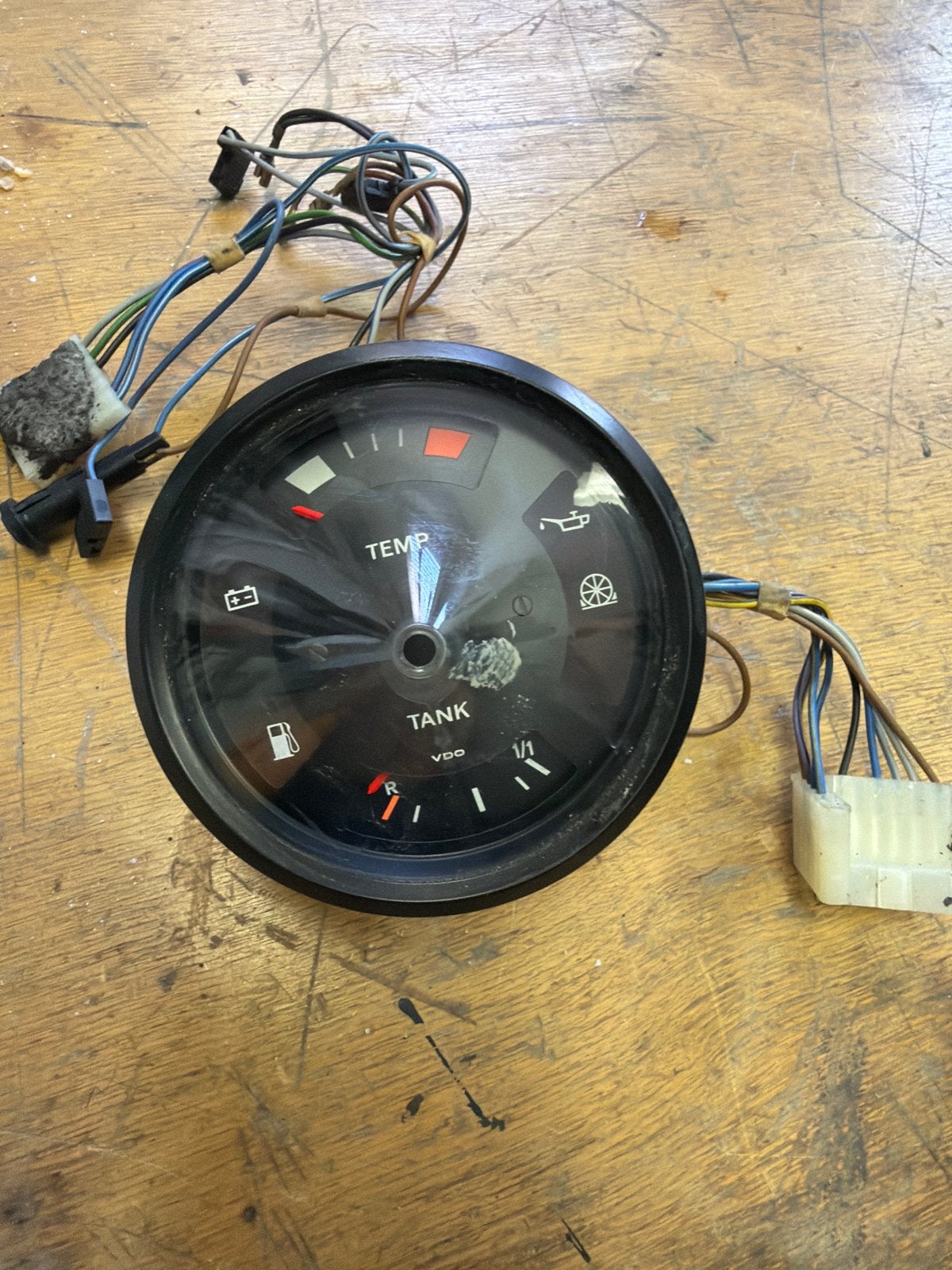 VDO Tank- en multi meter porsche 924- Gebruikt, Gebruikt, Duitsland, Universele onderdelen, Ophalen of Verzenden