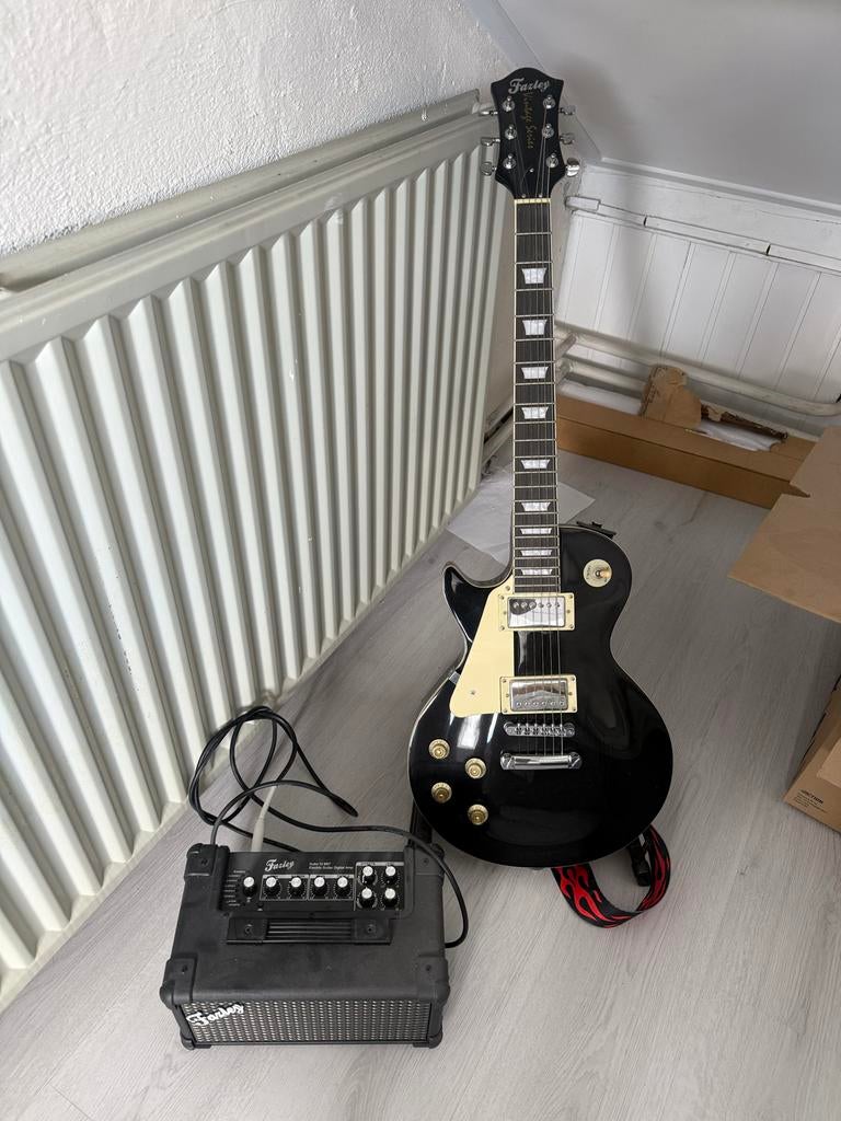 Elektrische gitaar met versterker - Fazley Vintage Series, Gebruikt, Met versterker, Solid body, Ophalen
