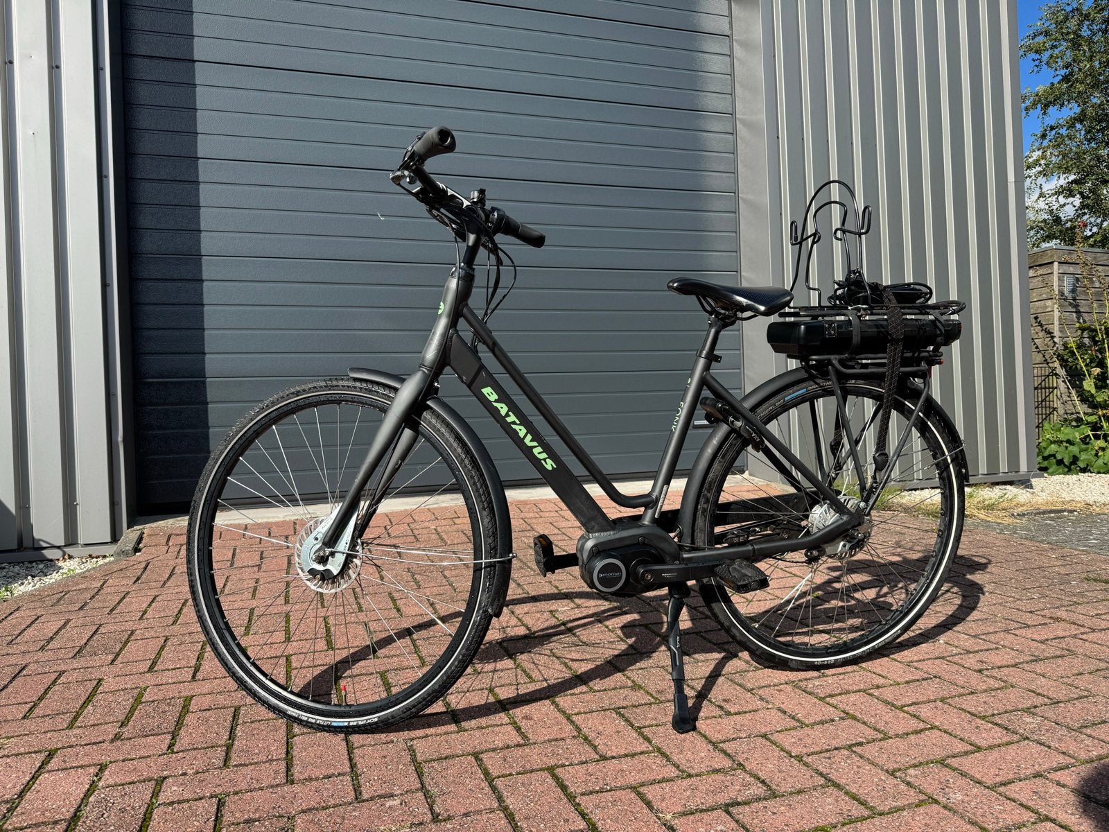 Foto 2 van Batavus Fonk E-bike  - Gebruikt met gebruikerssporen