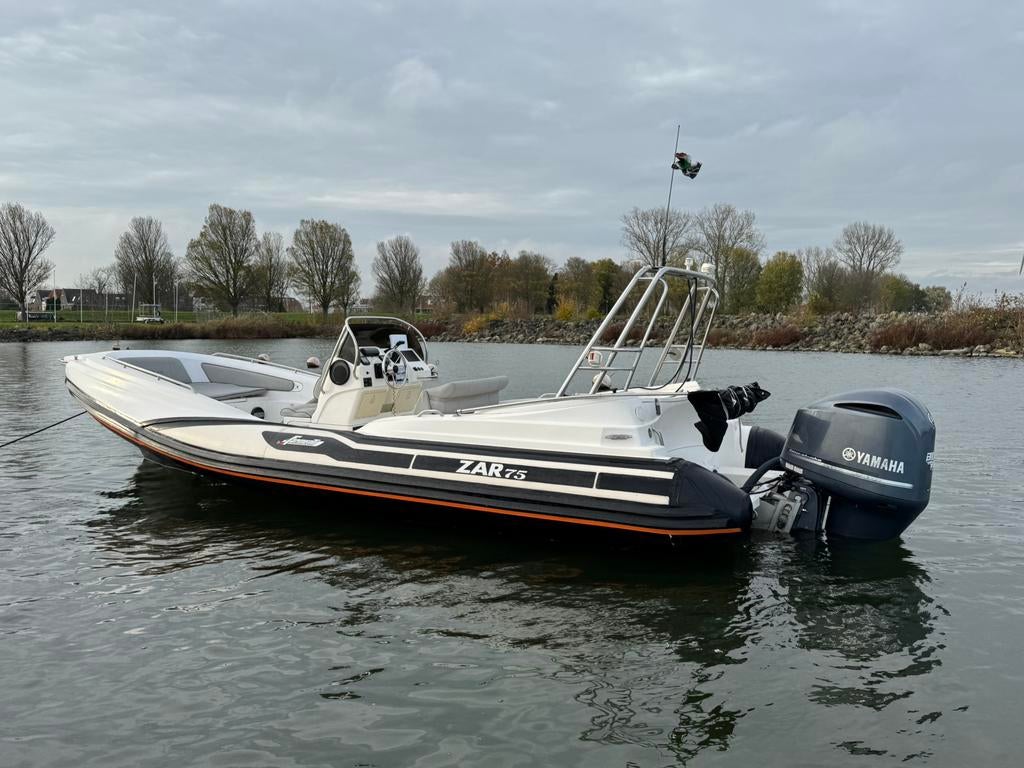 Zar 75 met Yamaha 300 pk, Watersport en Boten, Rubberboten, Ophalen, Zo goed als nieuw, Benzine, Overige materialen