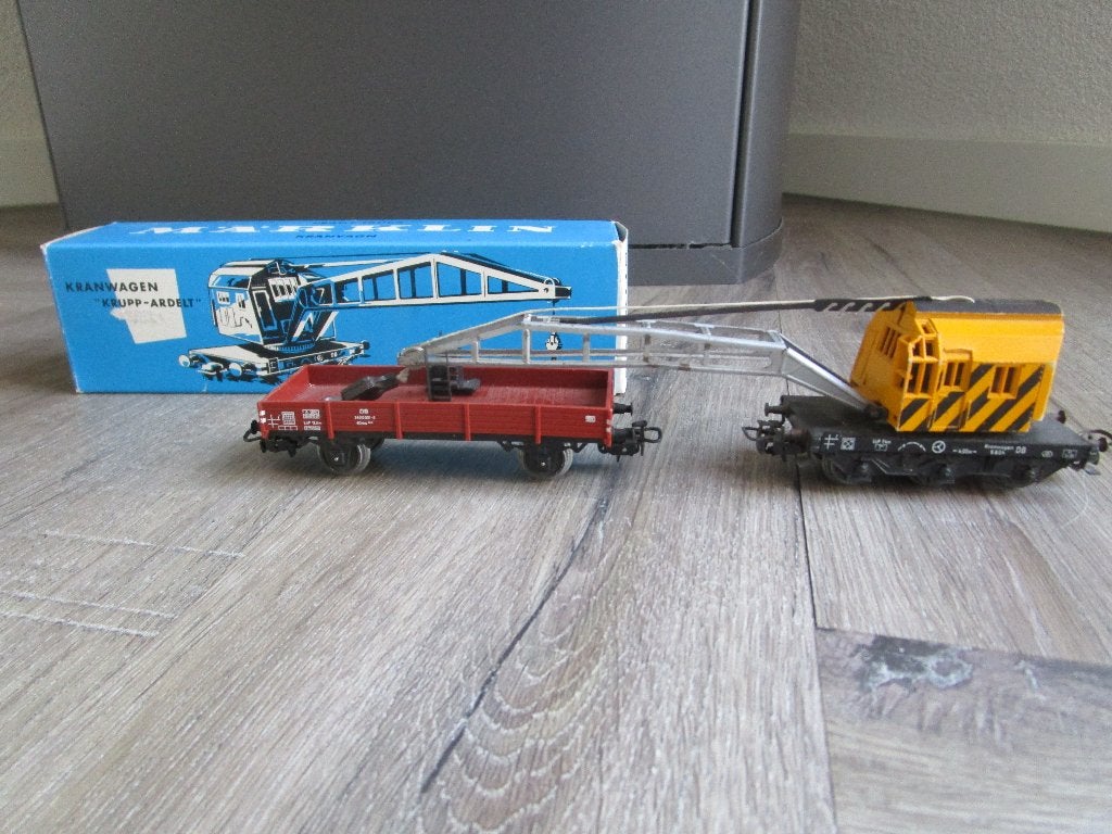 Marklin kraan 4611 met ovp en lagebakwagen 4503 (geel)., Wisselstroom, Gebruikt, Wagon, Ophalen of Verzenden