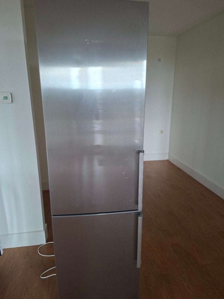 Bosch koelvriescombinatie RVS A+++ type KGE39BI41, Ophalen, 200 liter of meer, Met aparte vriezer, 160 cm of meer