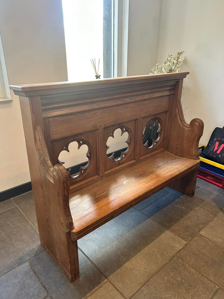 Oud kerkbankje van hout, Antiek en Kunst, Antiek | Meubels | Stoelen en Banken, Ophalen