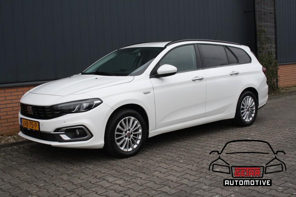 Fiat Tipo 1.0 Life Camera|Carpl.|Cruise|Lane ass|Navi|Trekh., Auto's, Fiat, Voorwielaandrijving, Stof, Bluetooth, Wit