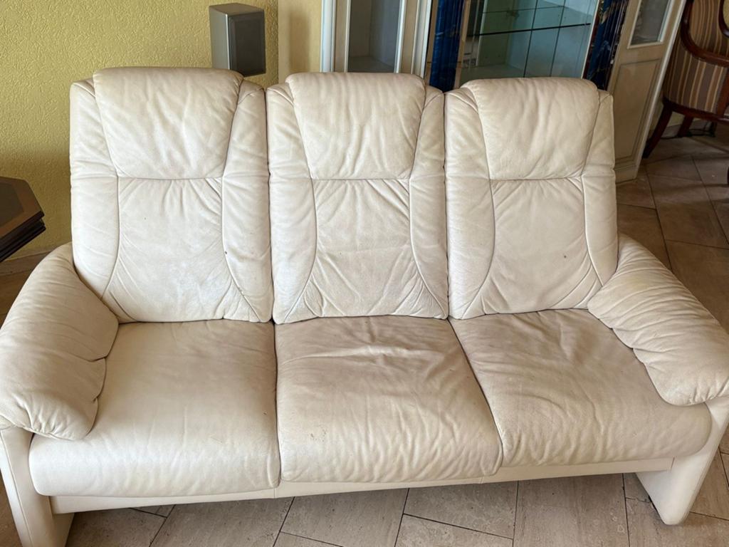 GRATIS .Lederen 3-zits, 2-zits bank en fauteuil met hocker, Ophalen of Verzenden, Gebruikt, Leer