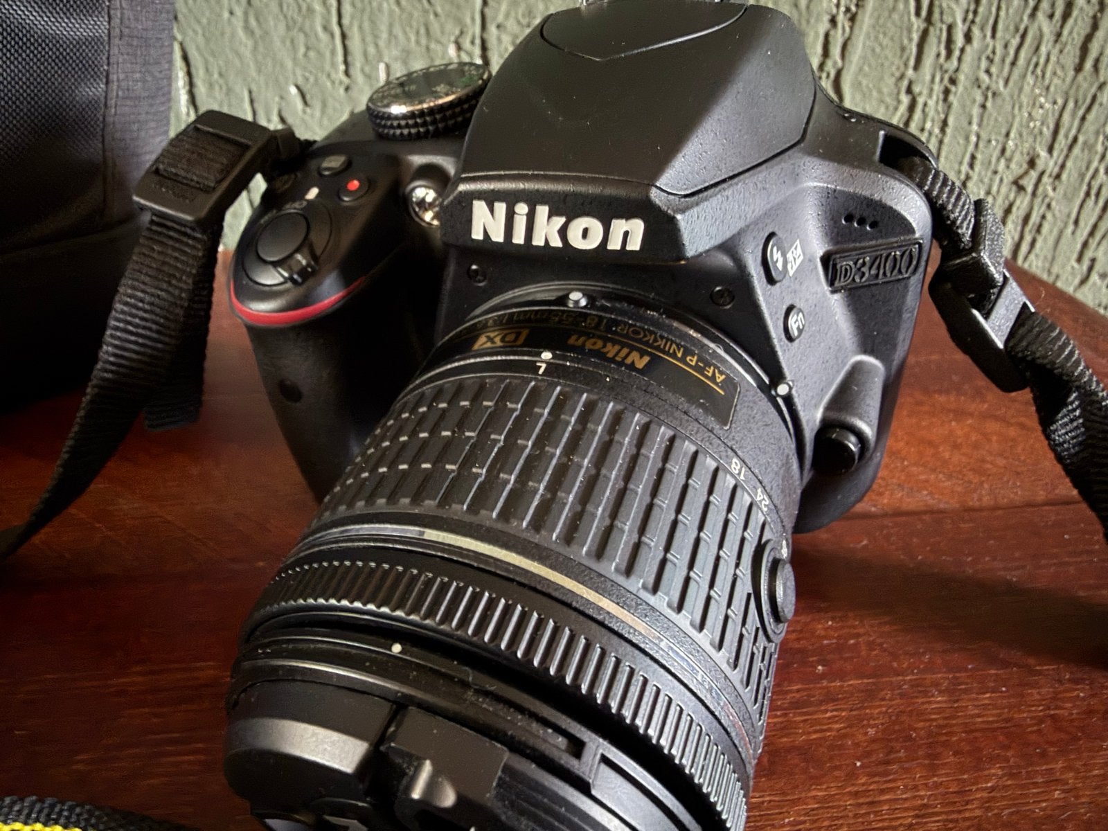 Nikon D3400 spiegelreflexcamera met accessoires, Spiegelreflex, Zo goed als nieuw, Accu, Nikon