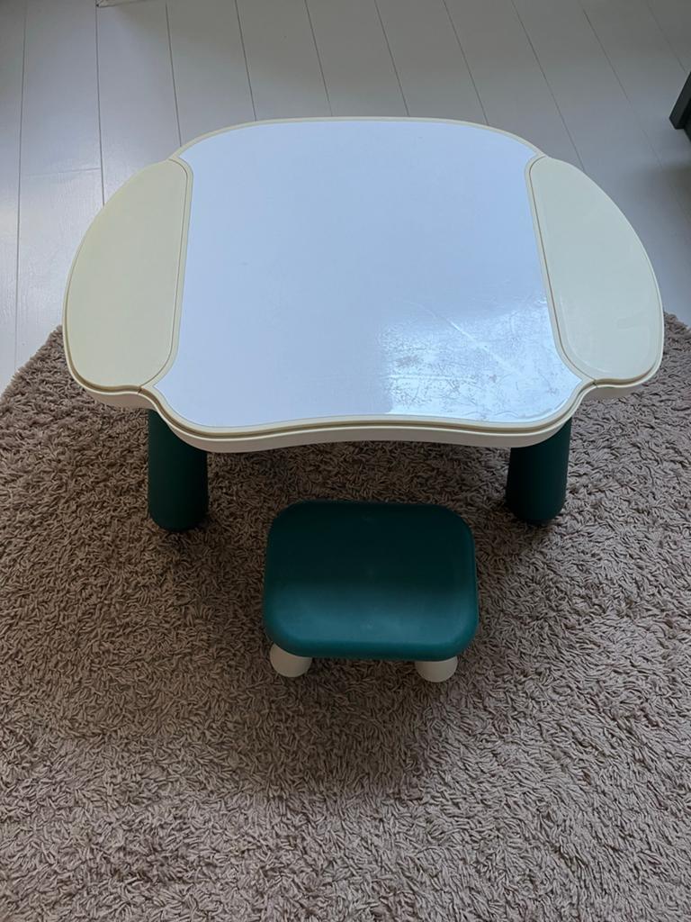 Kinder speeltafel met opbergruimte en bouwblokkenplaat, Ophalen, Gebruikt, Tafel(s) en Stoel(en)