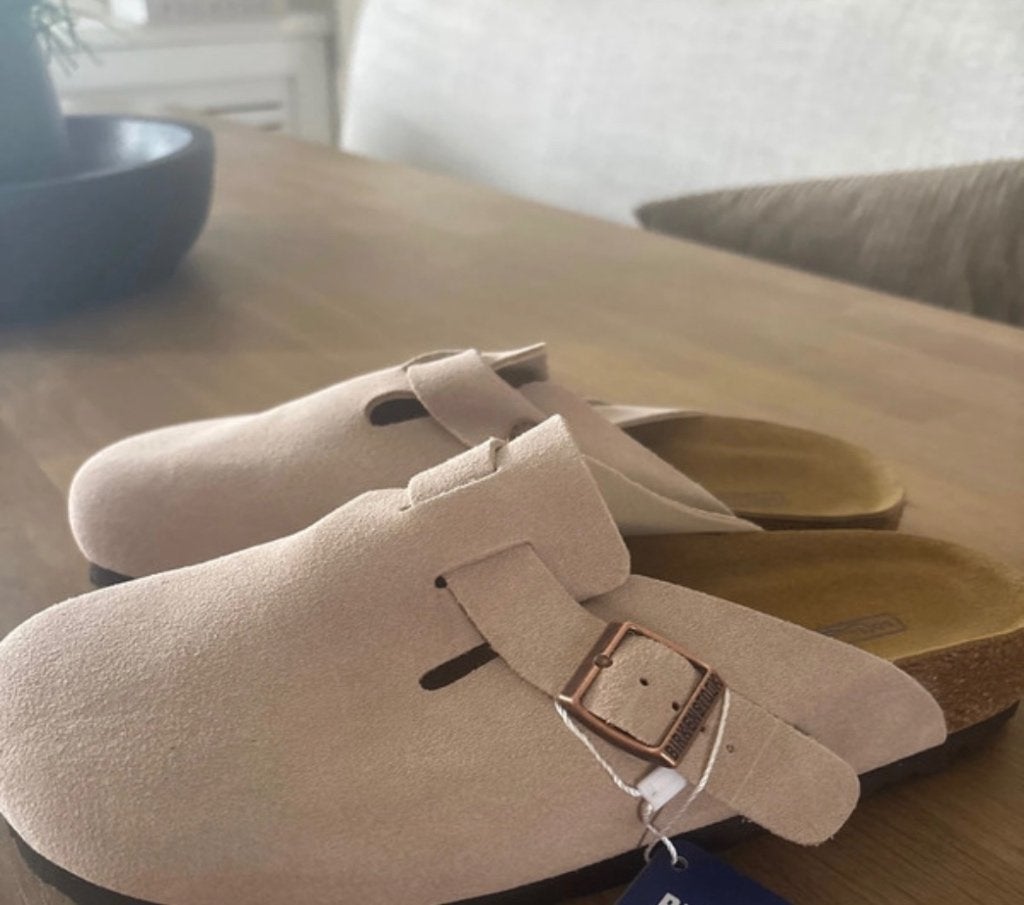 Leuke clogs maat 40, Beige, Nieuw, Ophalen of Verzenden, Sneakers of Gympen