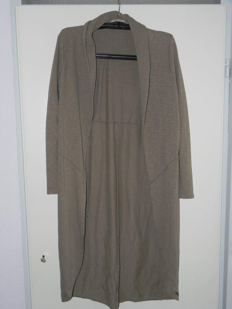 TE KOOP; LANG VEST VAN MOSCOW  ,  MAAT L, Ophalen, Maat 42/44 (L), Grijs, Moscow