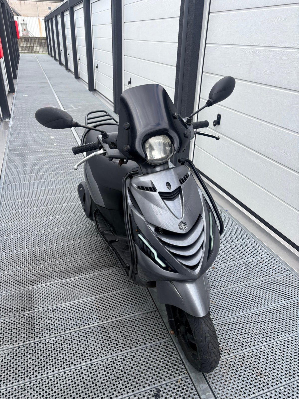Zip 4 takt brom, Ophalen of Verzenden, Zo goed als nieuw, Benzine, Zip