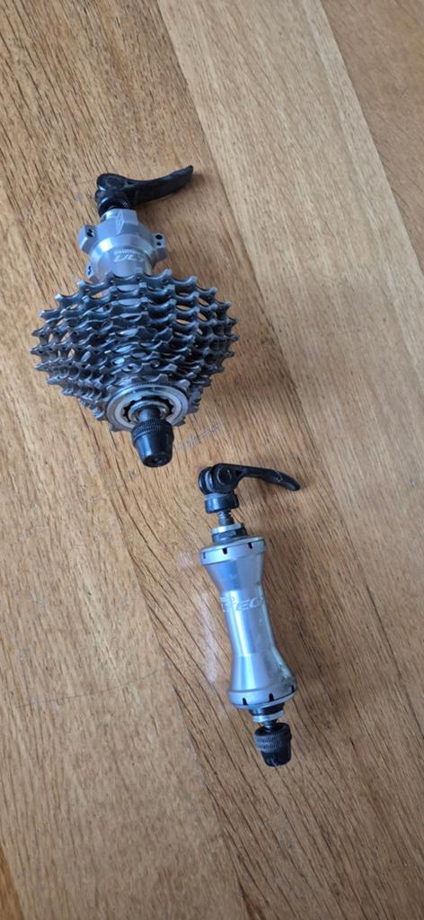 Shimano Ultegra Voor en Achternaaf met Cassette, Ophalen, Gebruikt, Derailleur of Ketting, Shimano