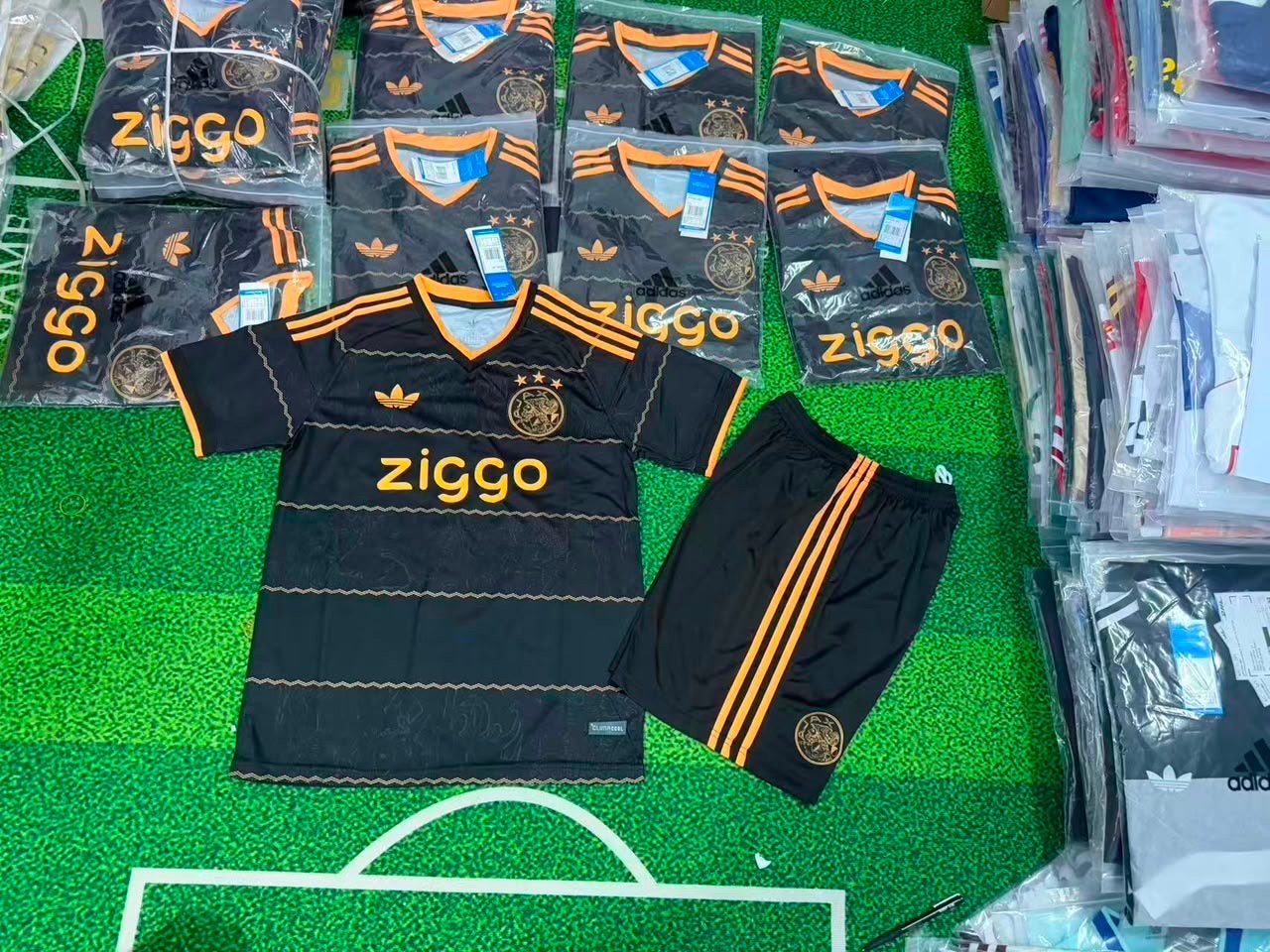 Voetbalshirts en Trainingspakken van Clubs en Landen, Verzenden, Nieuw, Shirt