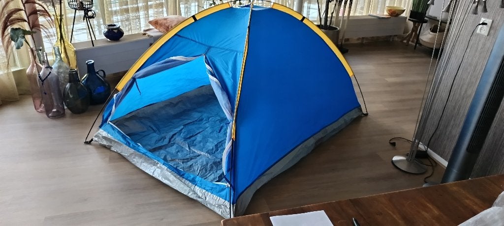 2 pers tent 200x140x110 hoog 15 euro, Ophalen of Verzenden, Nieuw, Tot en met 2