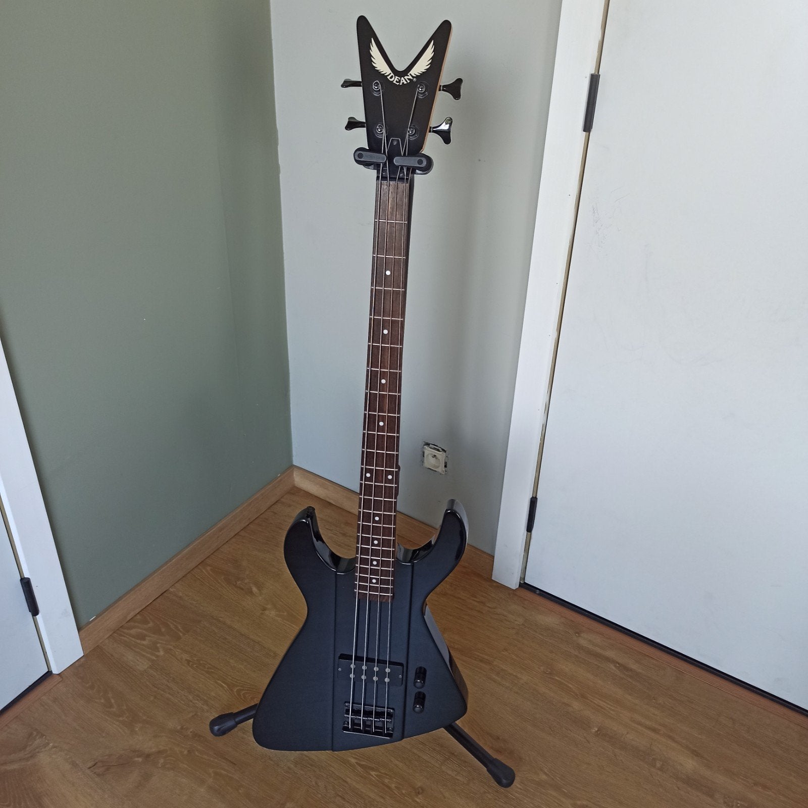 Dean Demonator Metalman basgitaar, Muziek en Instrumenten, Snaarinstrumenten | Gitaren | Bas, Ophalen of Verzenden, Gebruikt, Elektrisch