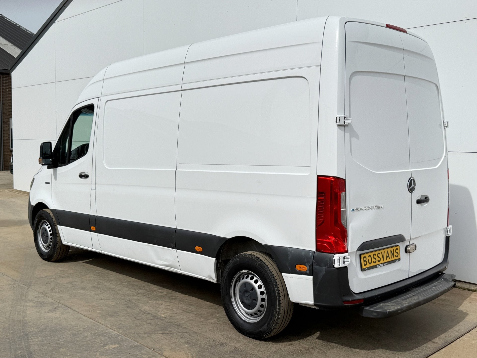 Mercedes-Benz eSprinter eSprinter L2H2 55 kWh L2H2 Elektrisc, Gebruikt, Zwart, 120 km, 116 pk